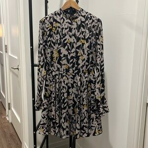 Mod Floral Guess Dress US SZ XS